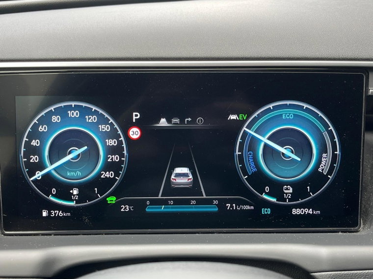 Vehicle Image 15