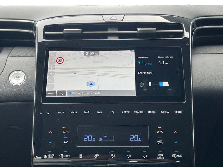 Vehicle Image 16