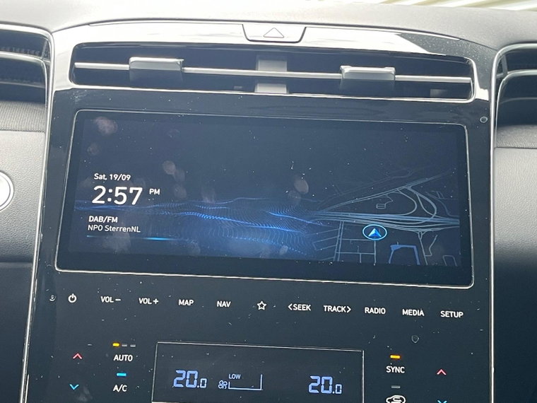 Vehicle Image 17