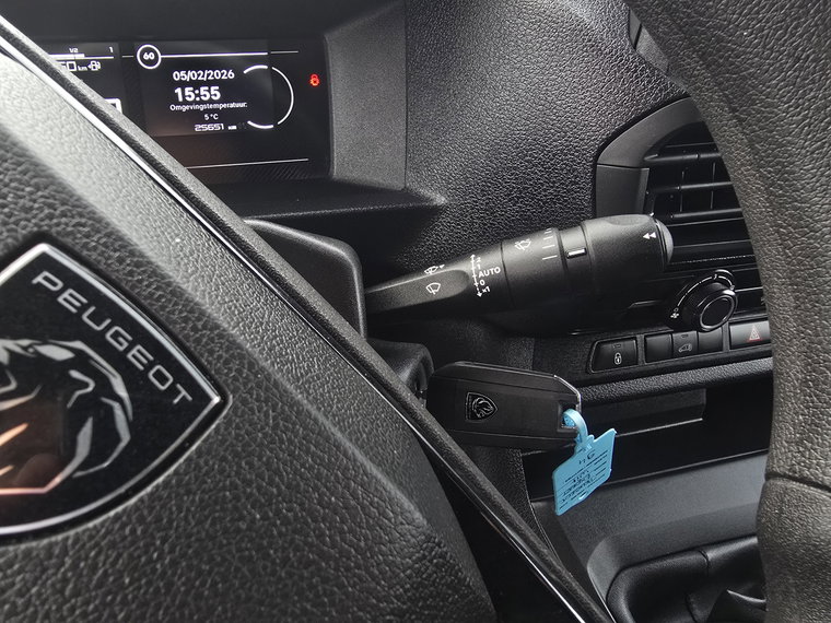 Vehicle Image 24