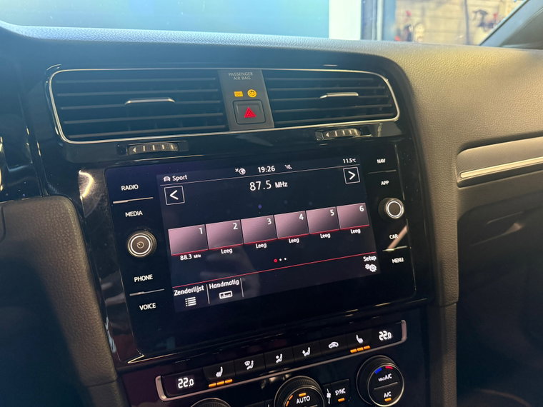 Vehicle Image 39