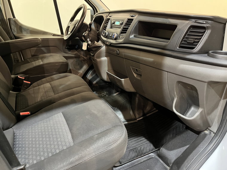 Vehicle Image 22