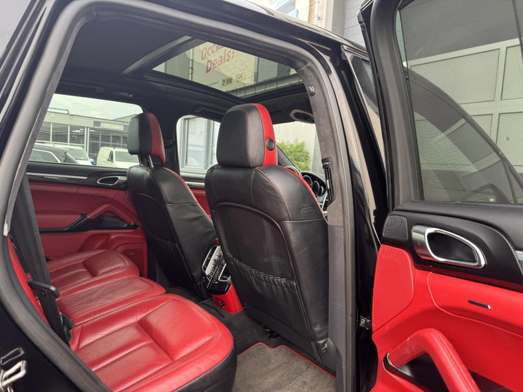 Vehicle Image 21