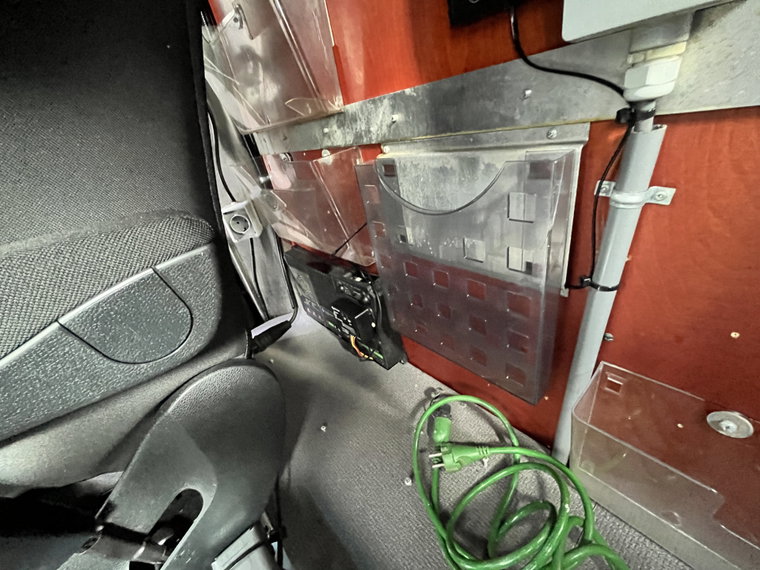 Vehicle Image 35