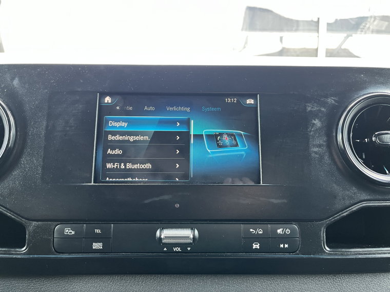 Vehicle Image 50