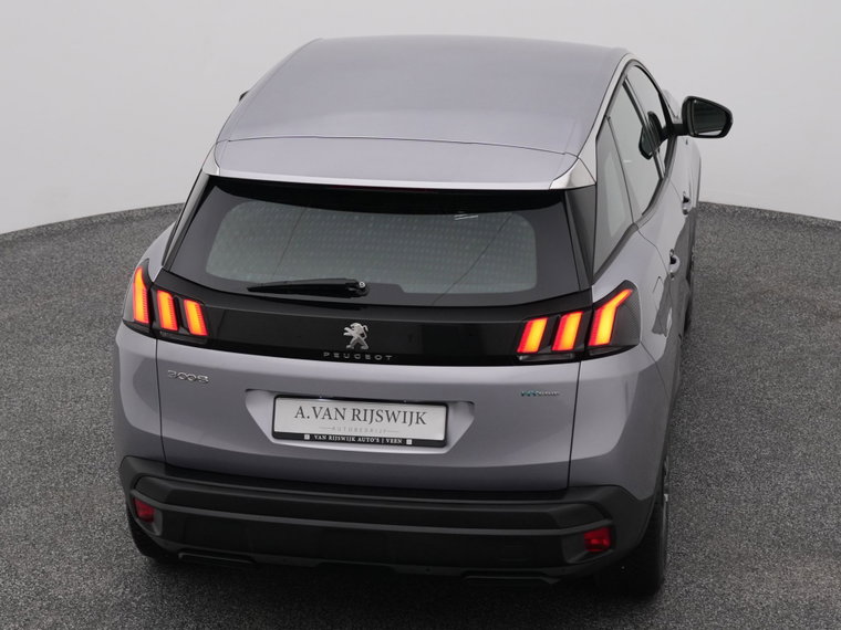Vehicle Image 28