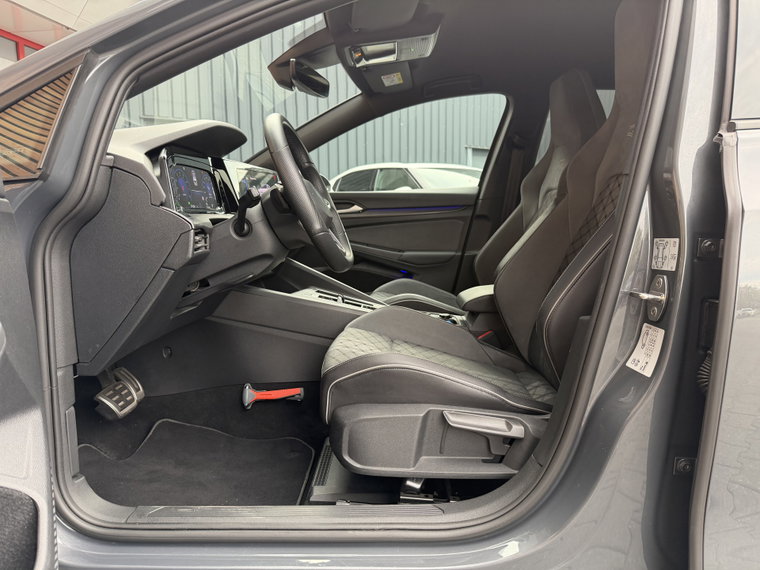Vehicle Image 45
