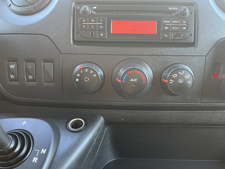 Vehicle Image 37