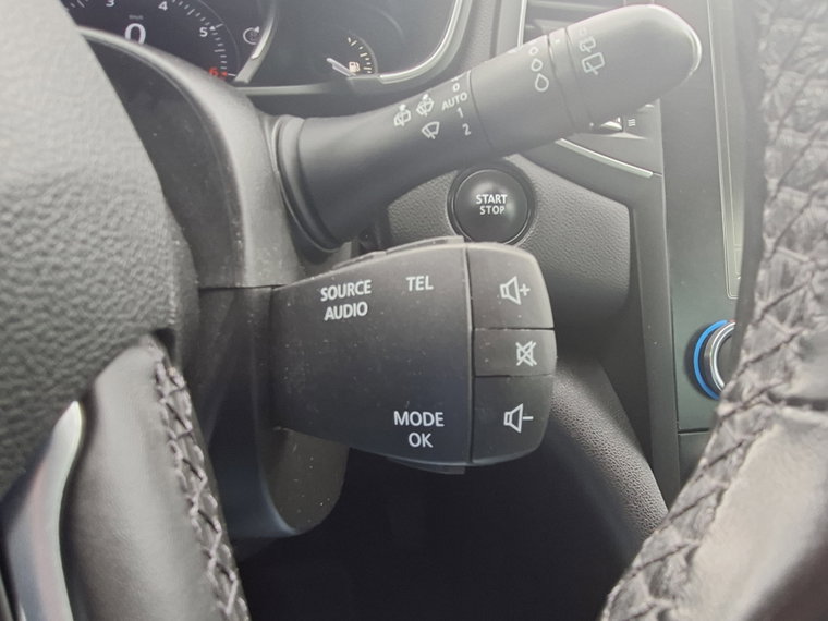 Vehicle Image 27