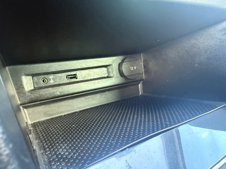 Vehicle Image 31