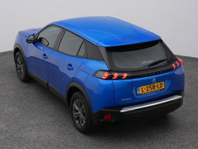 Vehicle Image 26