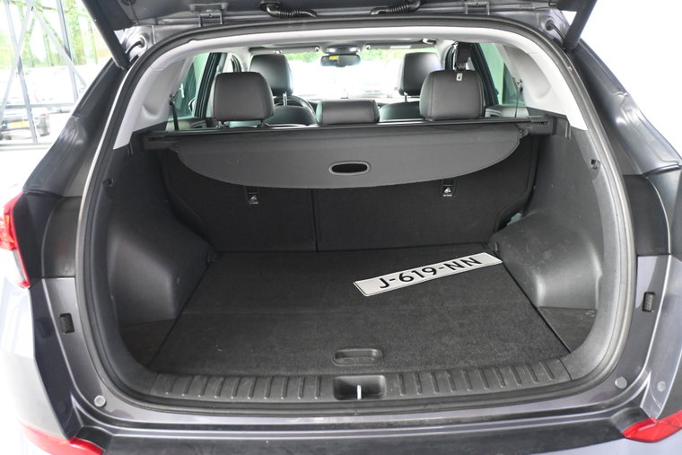Vehicle Image 18