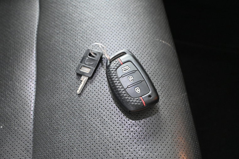 Vehicle Image 35