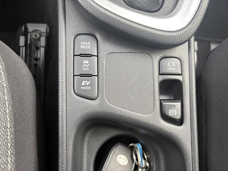 Vehicle Image 17