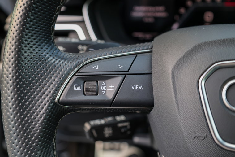 Vehicle Image 39