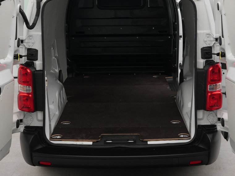 Vehicle Image 37