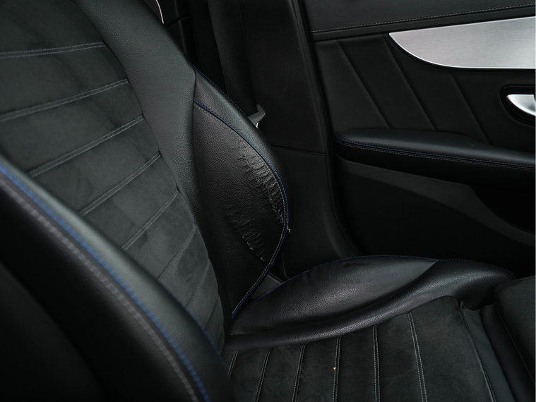Vehicle Image 38