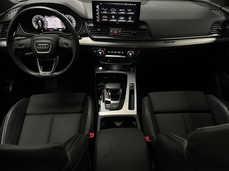 Vehicle Image 11