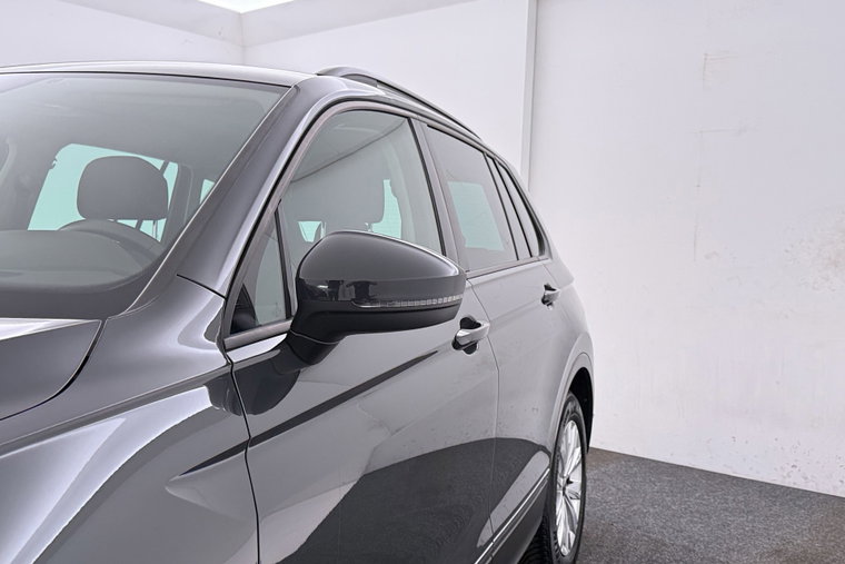 Vehicle Image 37