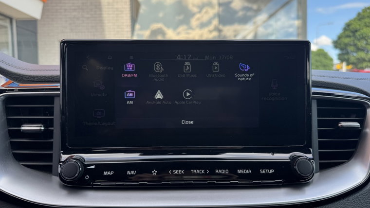Vehicle Image 22