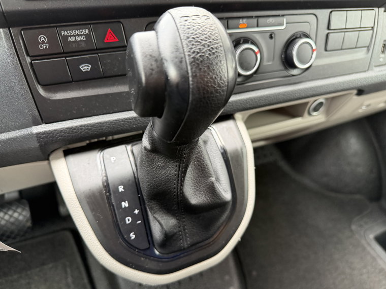 Vehicle Image 29