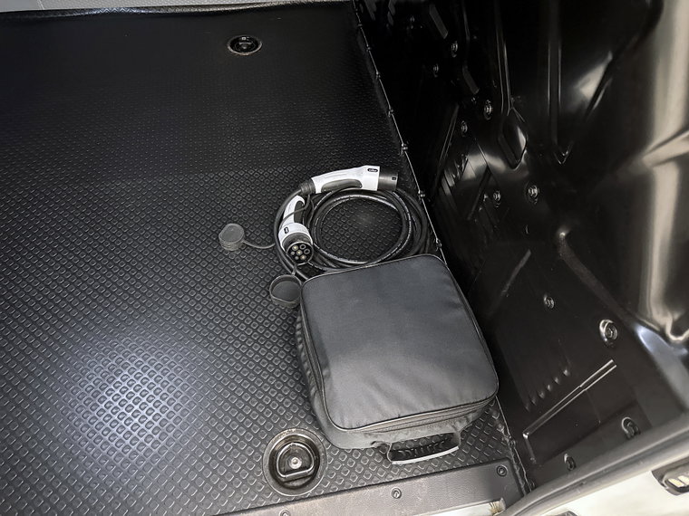 Vehicle Image 37