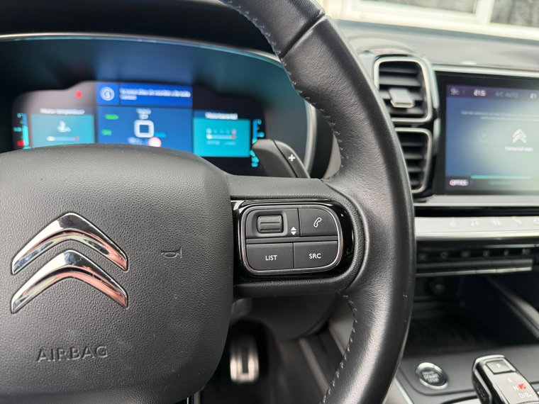 Vehicle Image 23