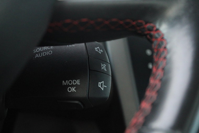 Vehicle Image 24