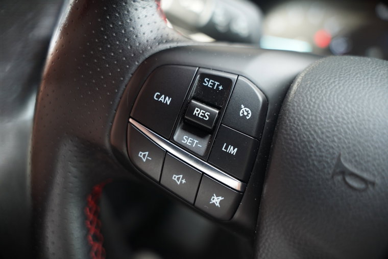 Vehicle Image 36