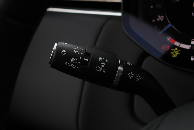 Vehicle Image 40