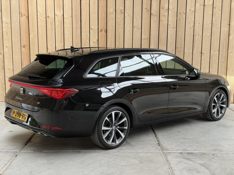 Vehicle Image 40
