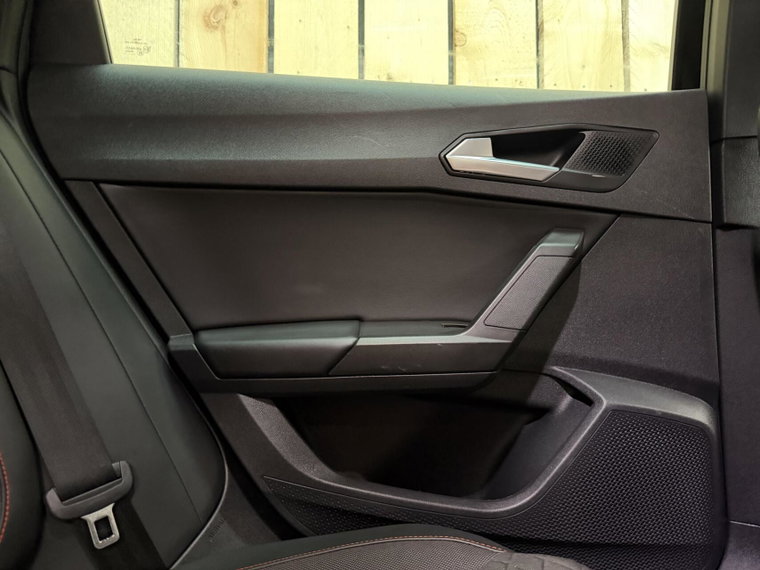 Vehicle Image 45