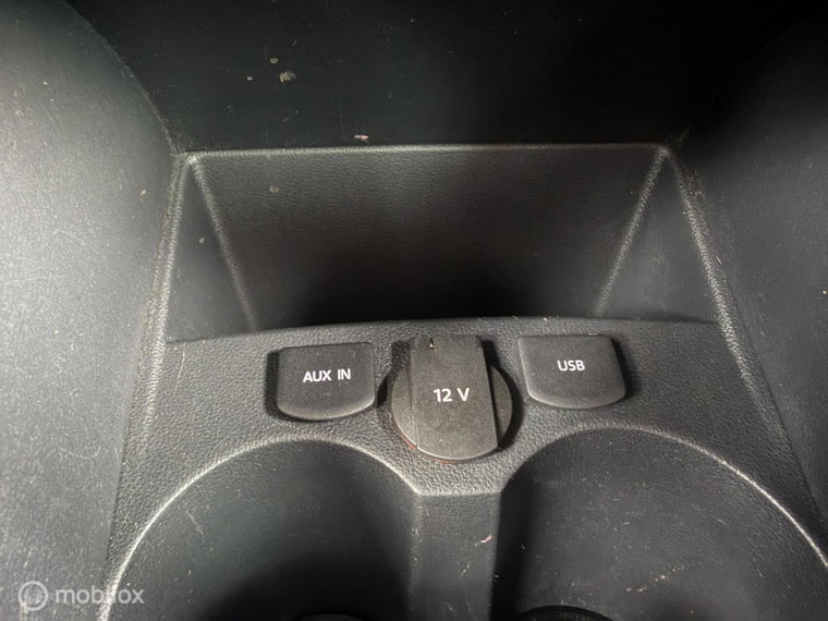 Vehicle Image 58