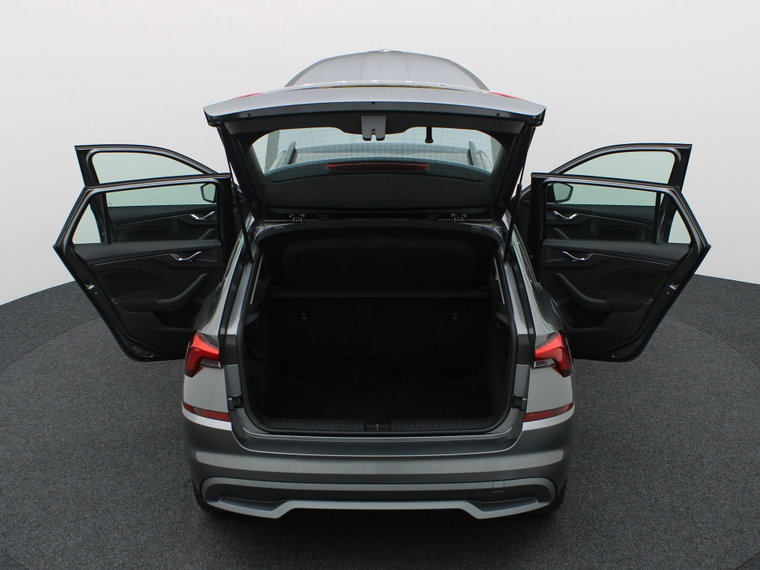 Vehicle Image 40