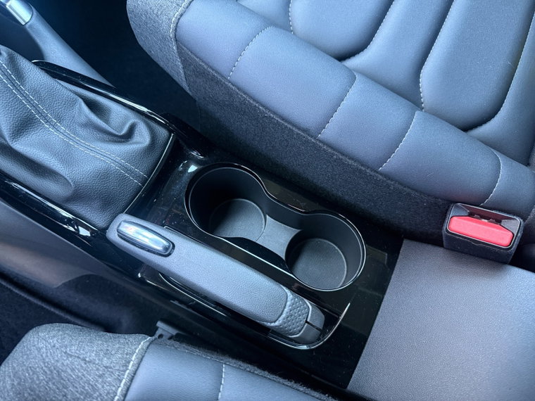 Vehicle Image 23