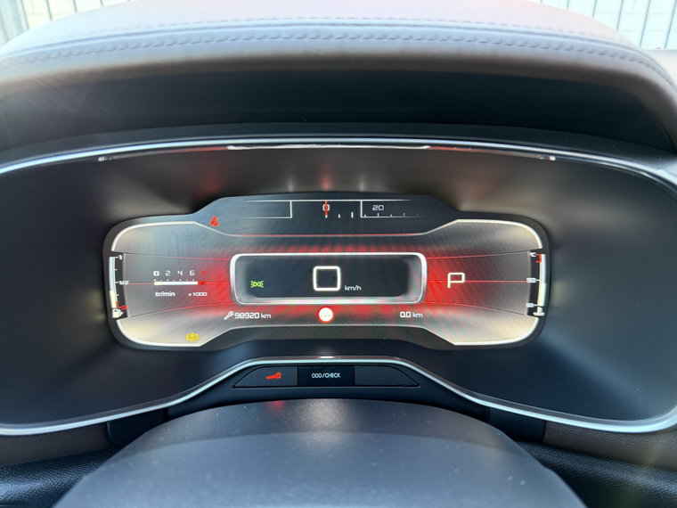 Vehicle Image 23