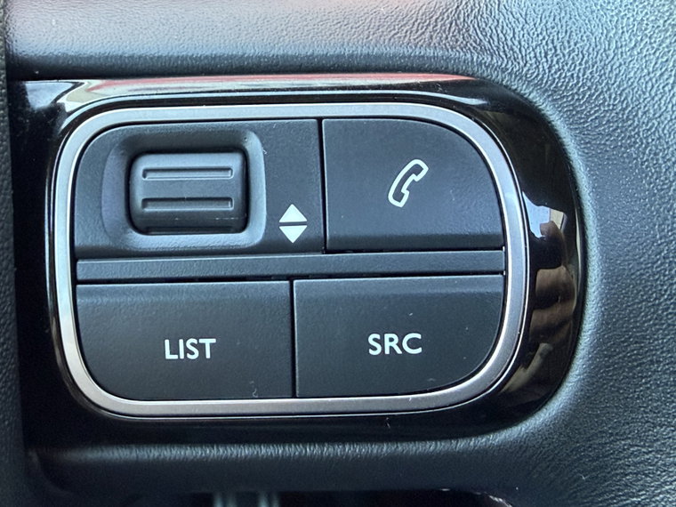 Vehicle Image 27