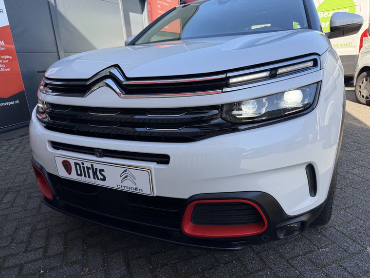 Vehicle Image 43