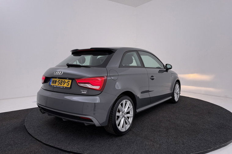 Vehicle Image 40