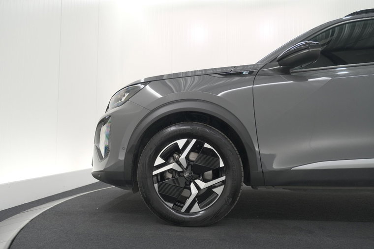 Vehicle Image 19