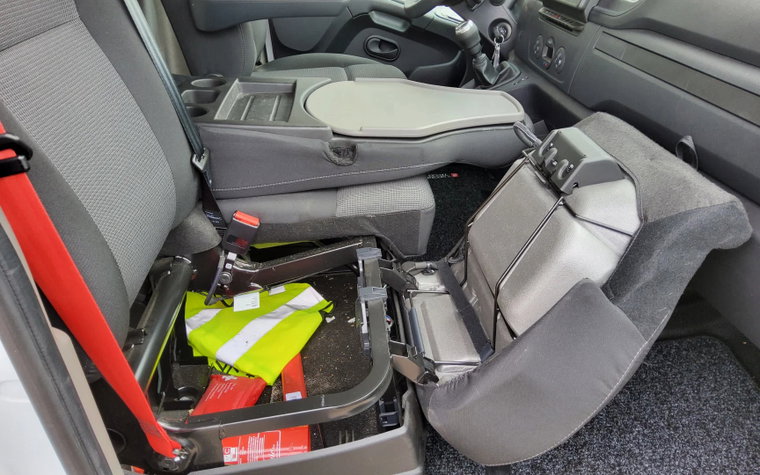 Vehicle Image 18