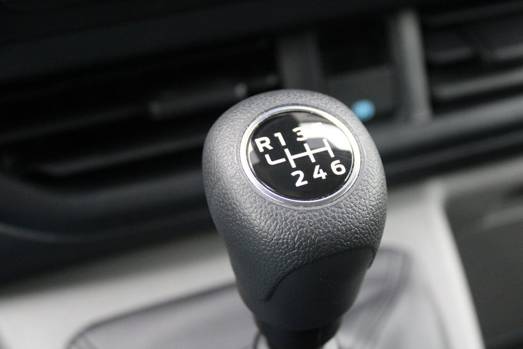 Vehicle Image 24