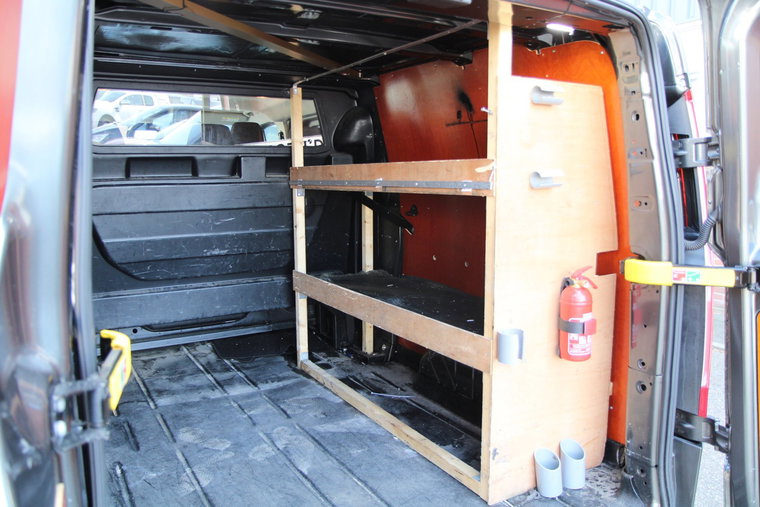 Vehicle Image 12