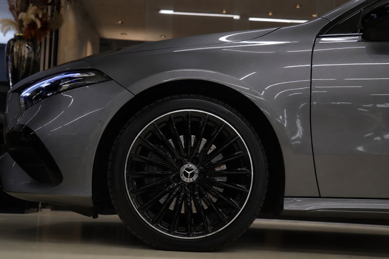 Vehicle Image 50