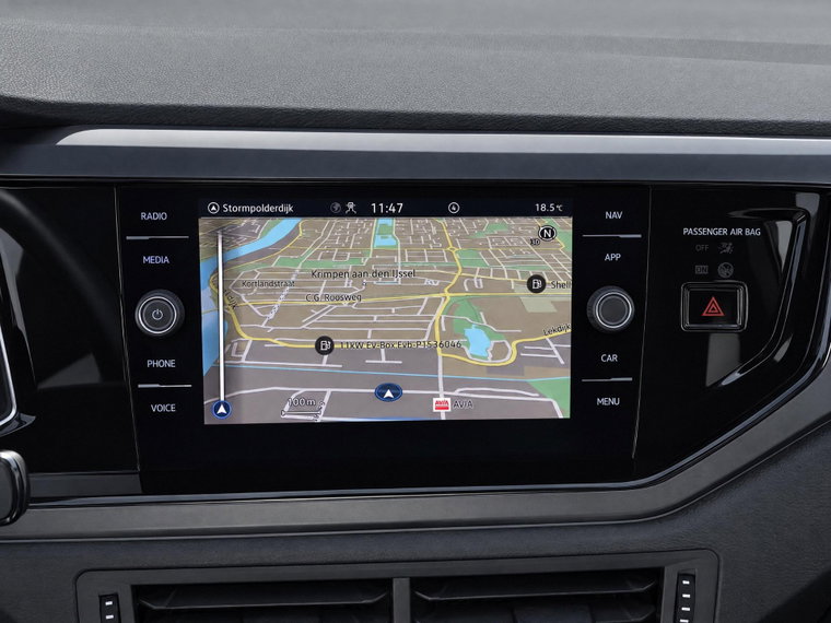 Vehicle Image 11