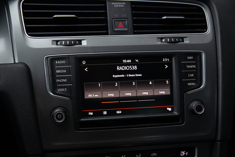 Vehicle Image 12