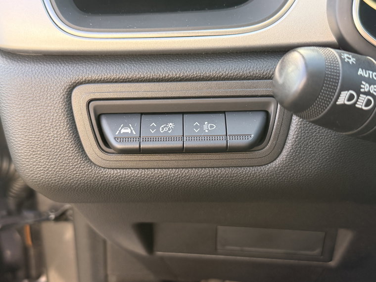 Vehicle Image 24