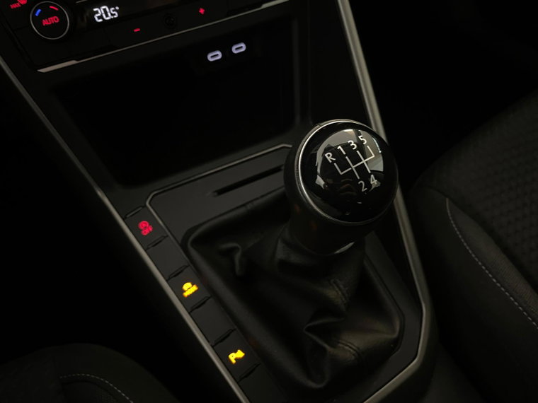Vehicle Image 39