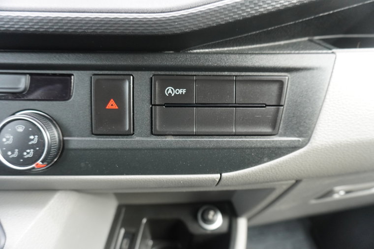 Vehicle Image 27