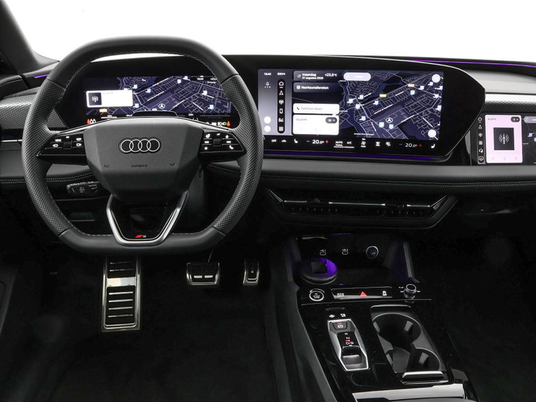 Vehicle Image 25